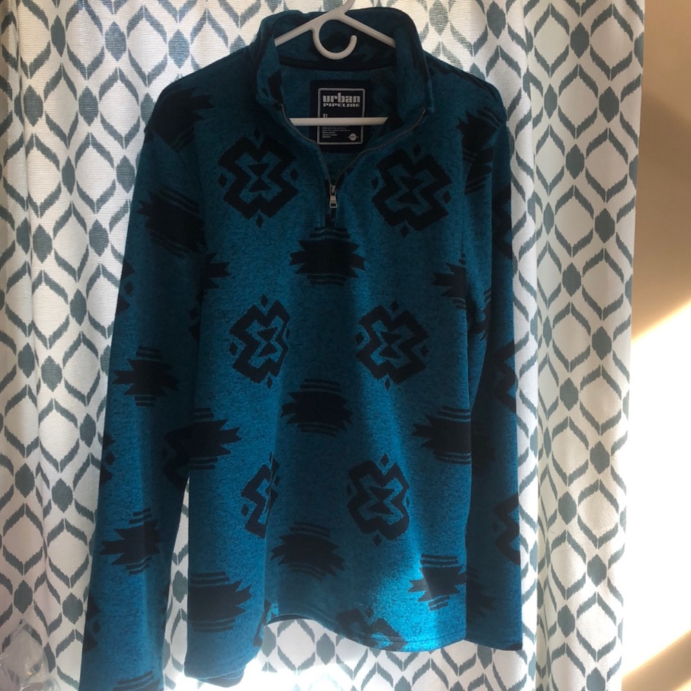 Urban pipeline sweater XL new